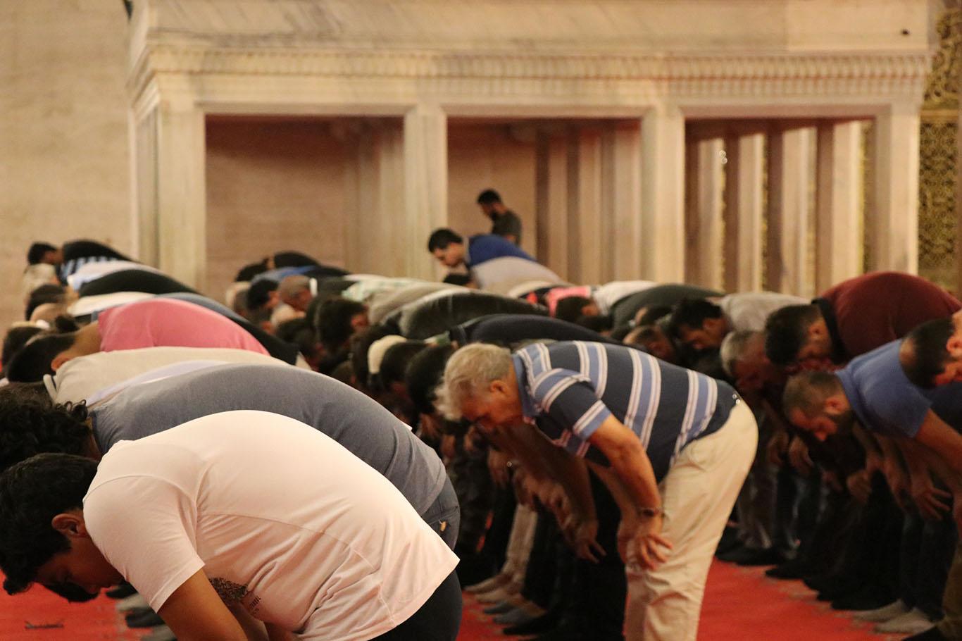 Ramazan'a hüzünlü veda